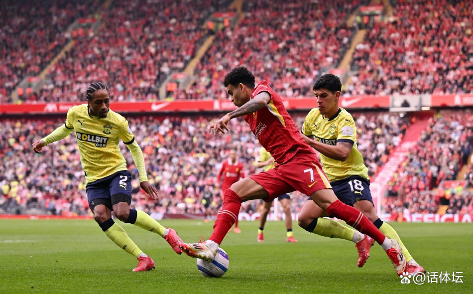 利物浦客场胜南安普顿，保持领跑优势，表现亮眼