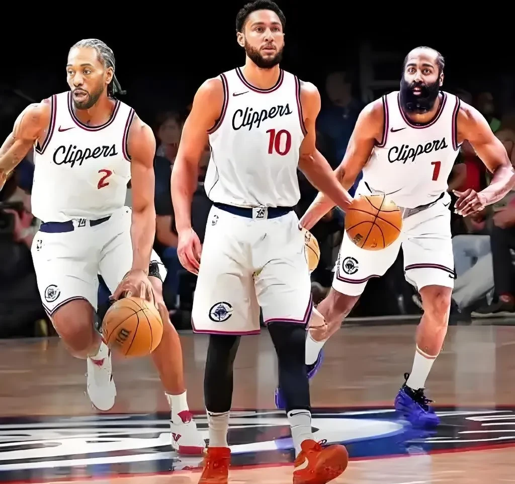 快船队高层讨论球队战术调整，明年或迎来新风向，稳步上升