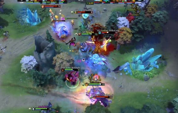 EG险胜DK，Ming拿下关键大龙宿敌对决半决赛，留下经典瞬间