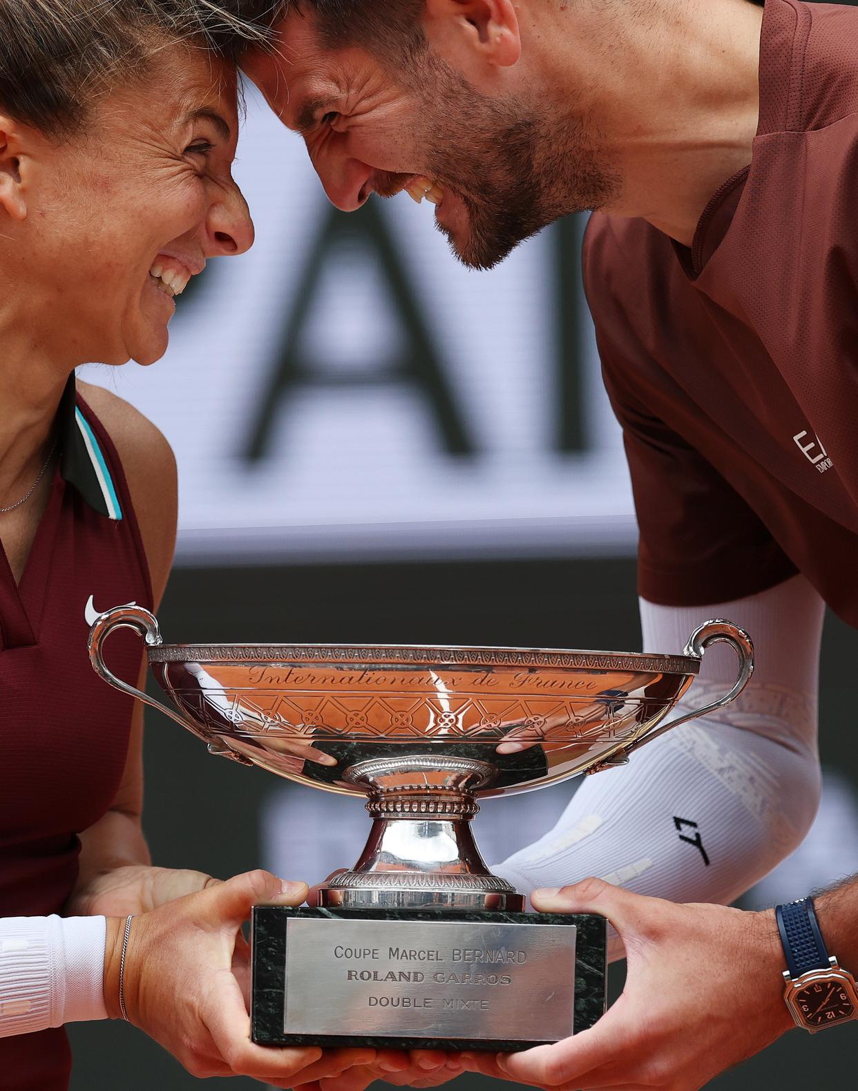 意大利网球队翻盘德国网球队,瓦林卡统治全场 意大利网球队翻盘德国网球队,瓦林卡统治全场